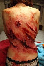 cyrus_victim_2_by_bodybagphotography_d1tees5-375w-2x.jpg